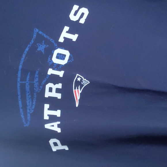 Men's Patriots top - Picture 3 of 6